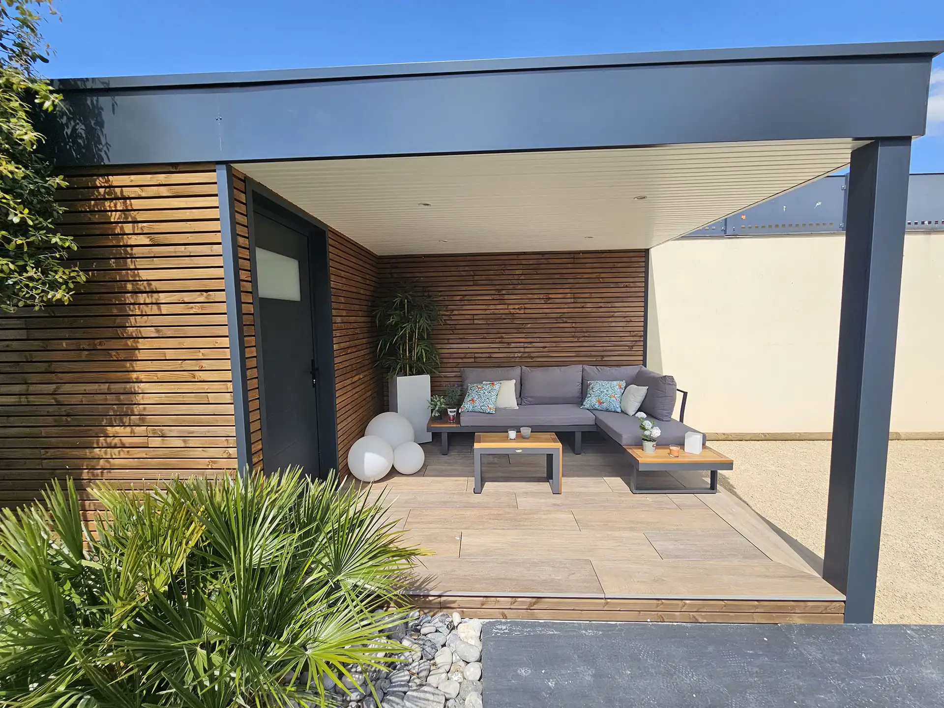 Construction de pool house à Cholet par L M Gaboriau Soulard